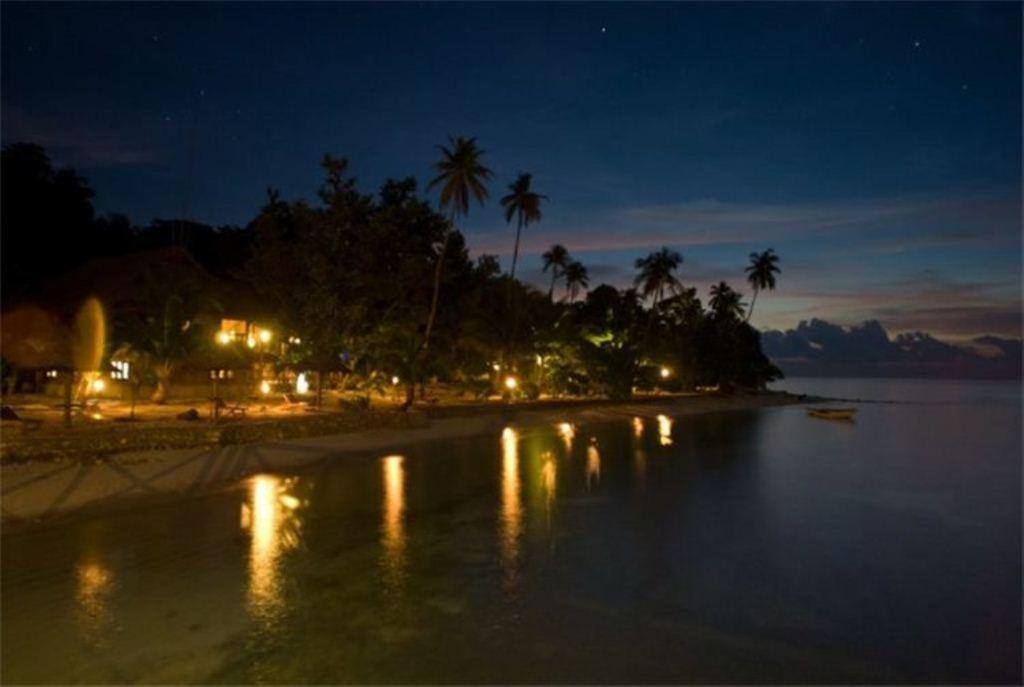 Wakatobi Patuno Diving And Beach Resort By Sahid Wanci Exterior foto